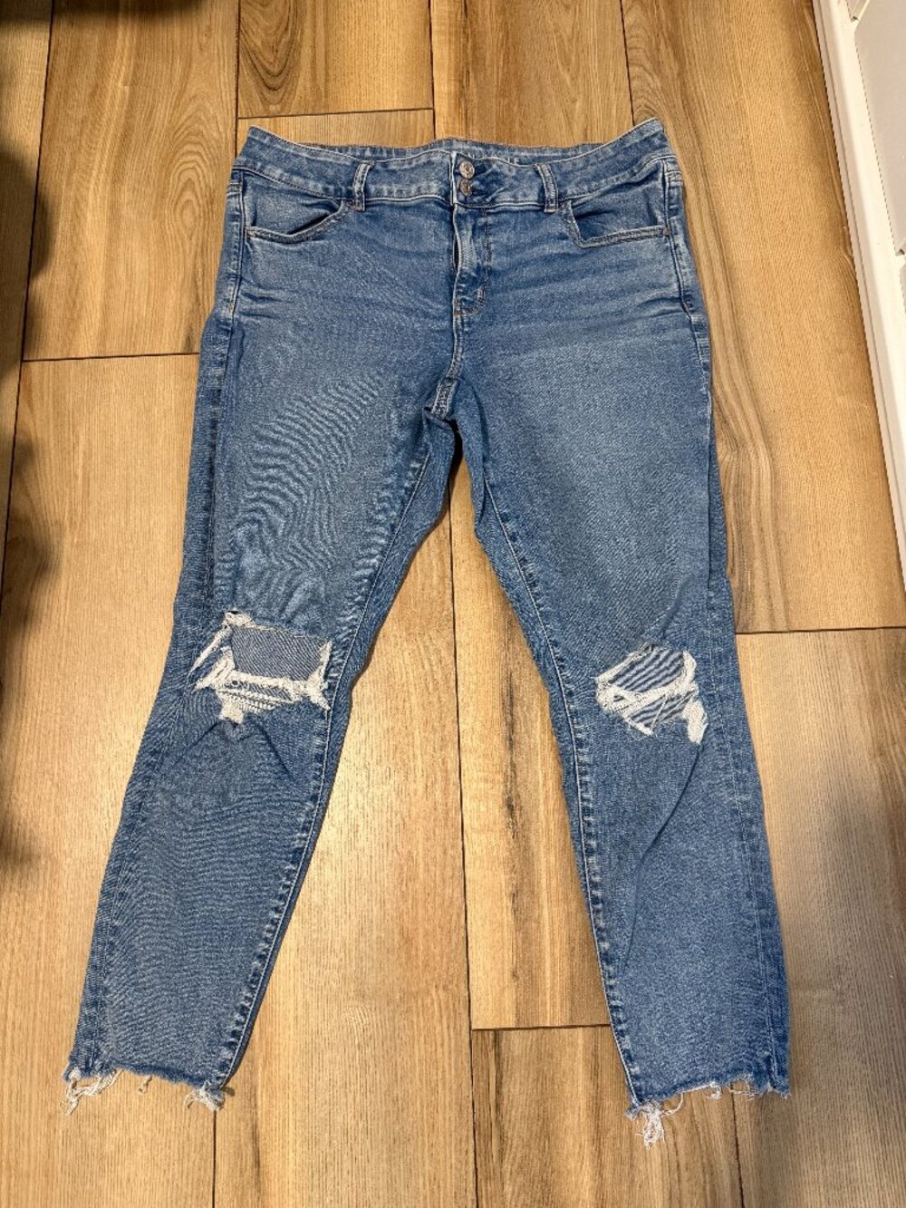 American Eagle Super Low Rise Jegging sz 14s